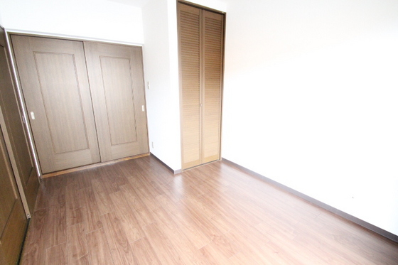 グランドールAKI