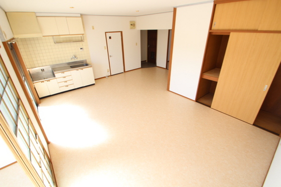 カルチェ堀田No.1