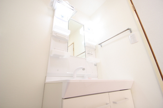 カルチェ堀田No.1