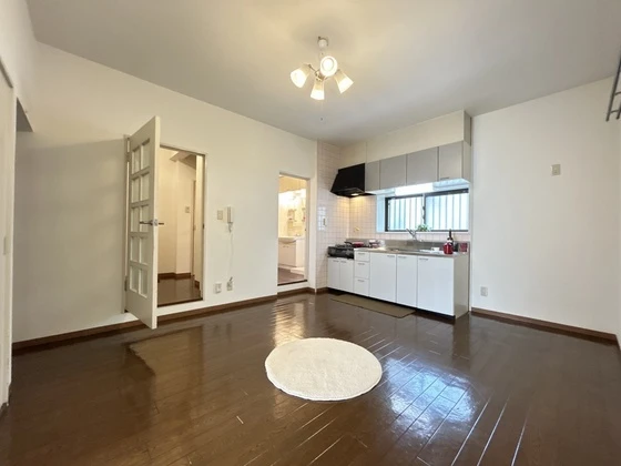 レジデンスメイ