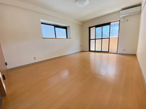 グランヴェルジェ中須Ⅰ