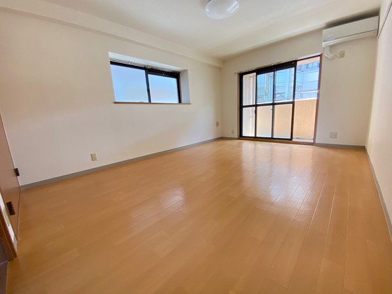 グランヴェルジェ中須Ⅰ