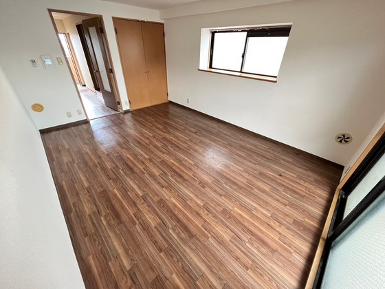 グランヴェルジェ中須Ⅰ