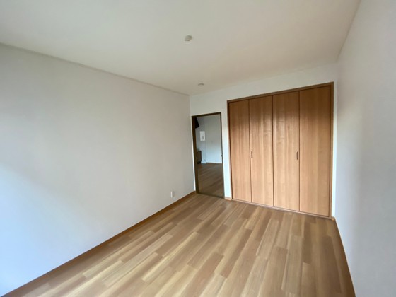 ファミール沼田B