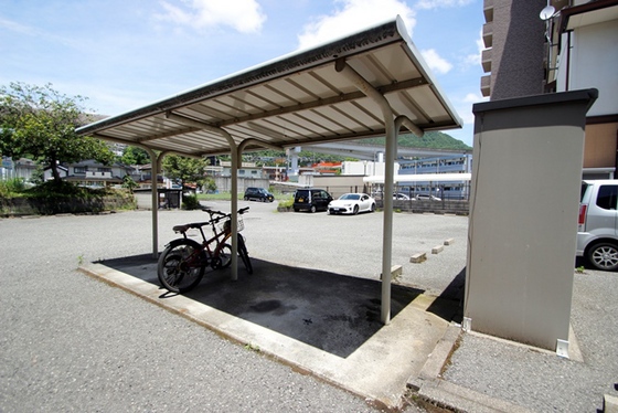 ファミール沼田B