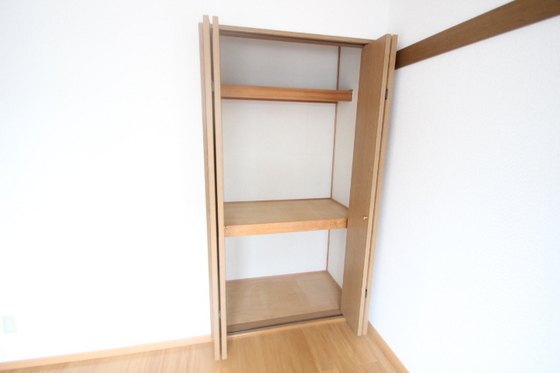 ソレアード石井 B