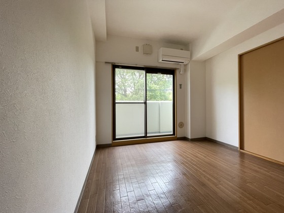 パークサイド・アイ