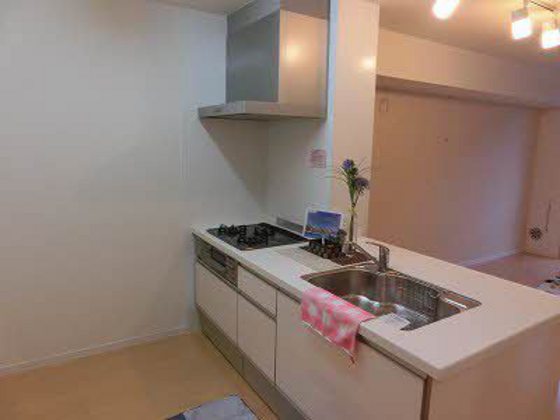 グランマスト伴 B棟