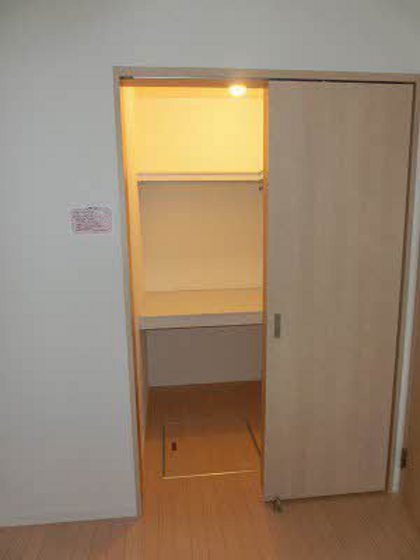 グランマスト伴 B棟