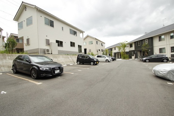 グランマスト伴 B棟