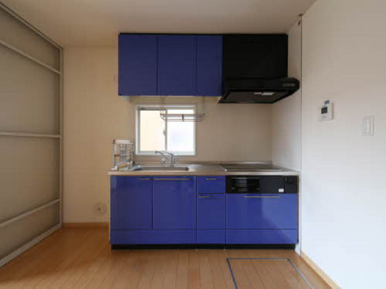 ウィングス緑井 E棟