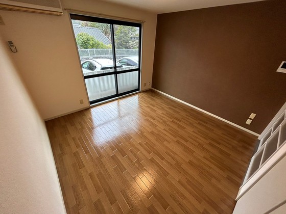 サントーク伴 B棟