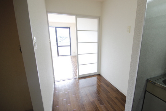 サントーク伴 B棟