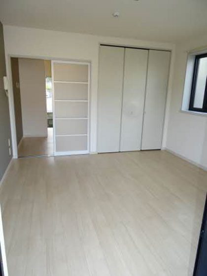 サントーク伴 B棟