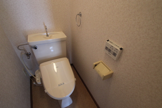 リバーサイド杉岡