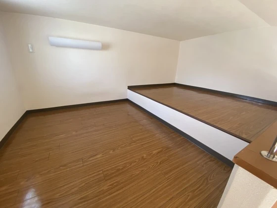 エンバシーコート