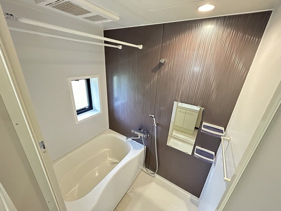 エイティー隅本 A棟