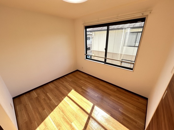 エイティー隅本 A棟