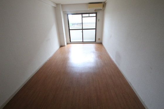 井口クイーンズコート