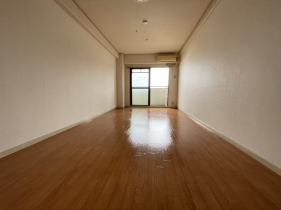 井口クイーンズコート