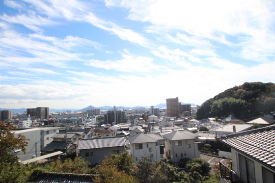 井口クイーンズコート