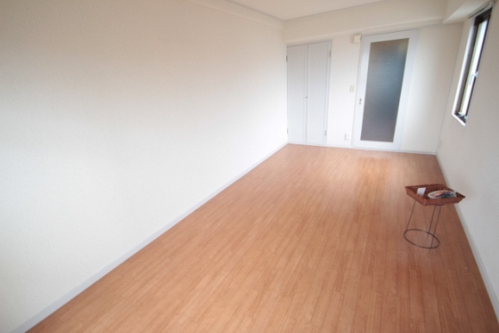 井口クイーンズコート