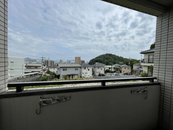 井口クイーンズコート