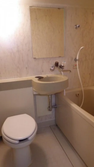 井口クイーンズコート