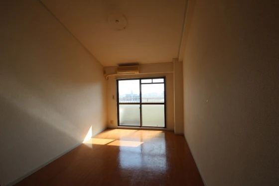 井口クイーンズコート