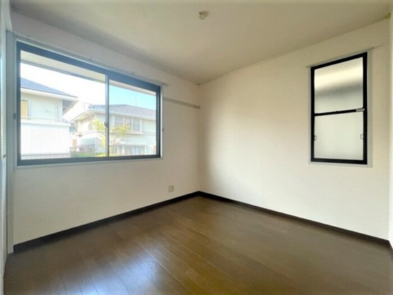 エコーハイツ B棟