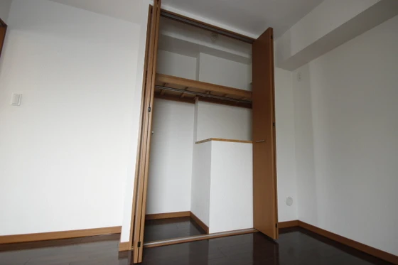 リバティヒルズ竹本