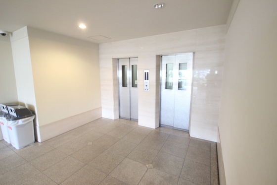 ロイヤルビュー一茶苑