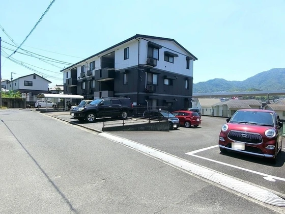 セゾン高取北弐番館