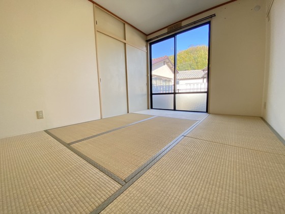 グリーンバレー田方 A棟