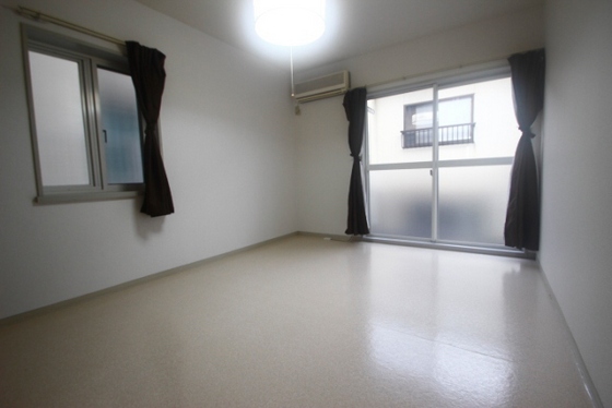 チェリーハイツ