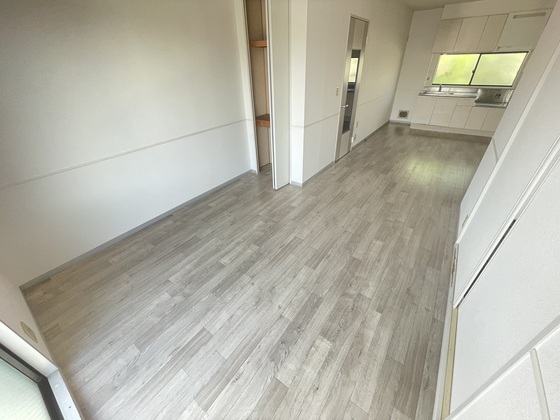 ファミーユ岡本