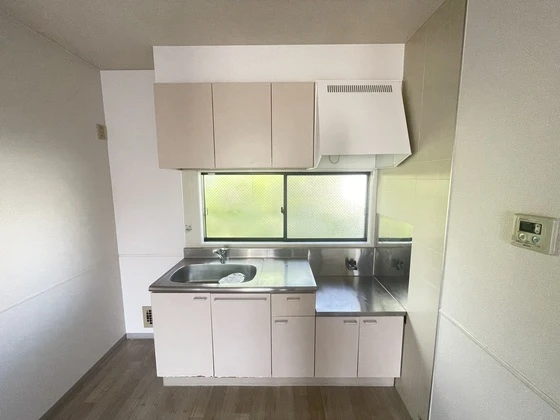 ファミーユ岡本