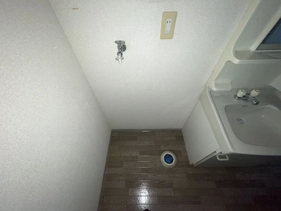 ファミーユ岡本