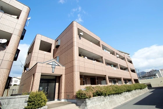 ラ・ヴィータ高取北