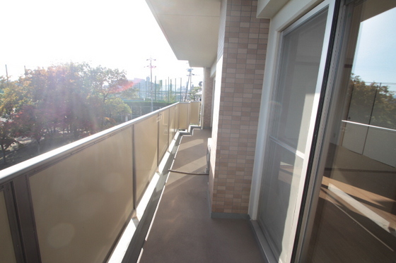 パークステージD