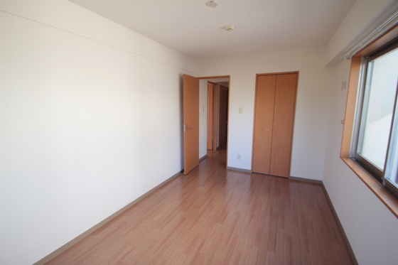 パークステージD