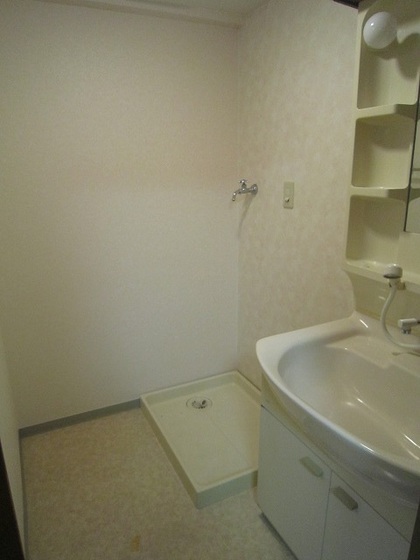 グランシャリオ横川