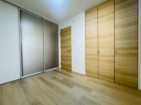 シャーメゾン学園前