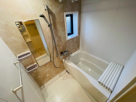 シャーメゾン学園前