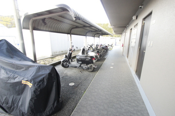 フレンドリーとも