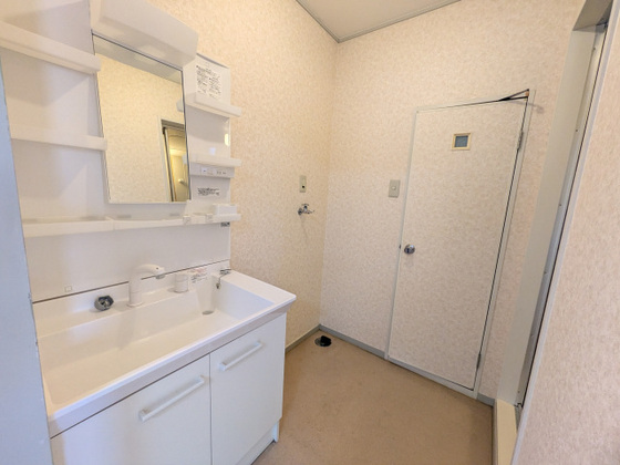 セジュール府中A棟