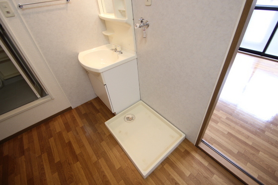 セジュール相田 C