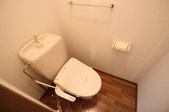 セジュール相田 C