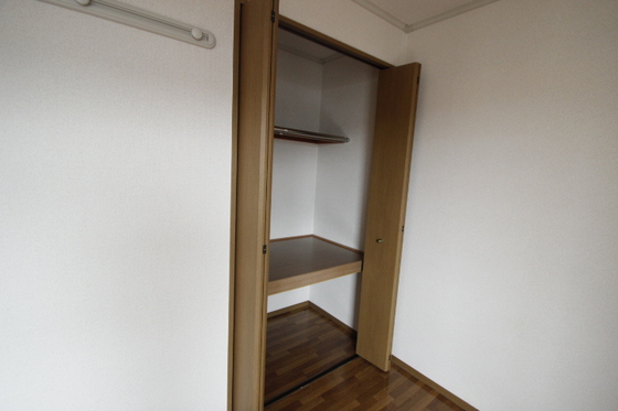 セジュール相田 C