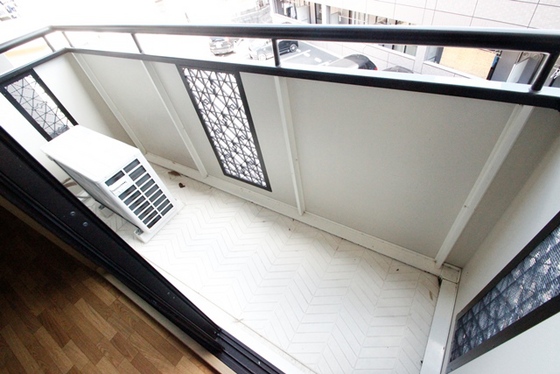 セジュール相田 C